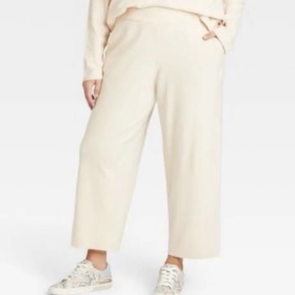 AVA & VIV NBW GRAY WIDE LEG SWEATPANTS
